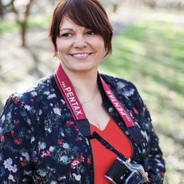 Kate Bunny Hampson photo