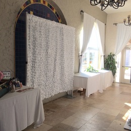 Photo of Instant Photocube, a wedding photo booth in Jacksonville
