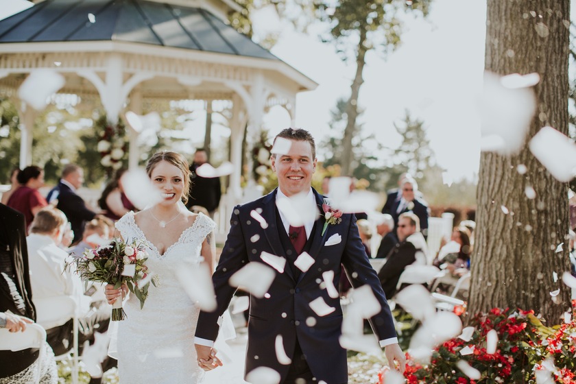 Jennifer Van Elk Photography wedding vendor photo