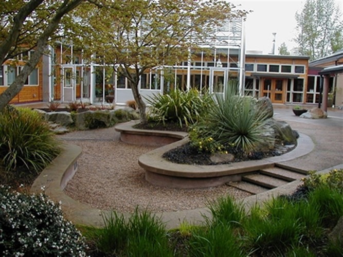 UW Botanic Gardens wedding vendor photo