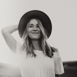 Cait & Co. Photo photo