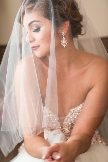 VIVIDfotos wedding vendor photo