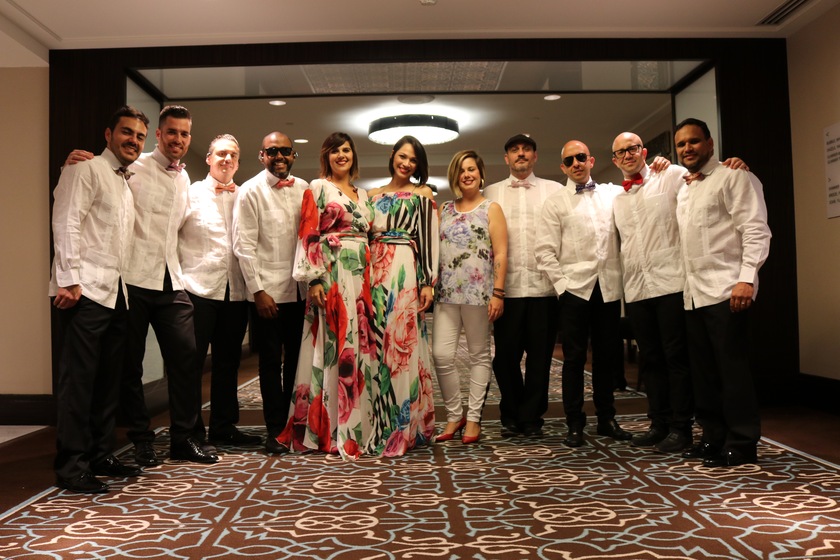 Fondo Blanco Latin Band wedding vendor photo