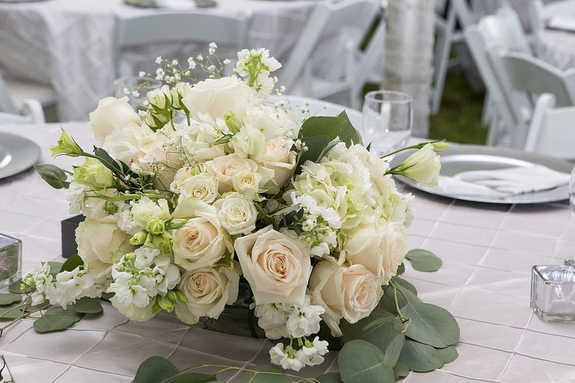 By Grace Floral Designs wedding vendor photo