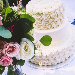 Photo of Little Sister Sweets, a wedding cake bakery in Portland