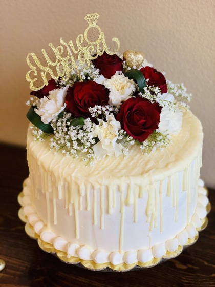 Little Sister Sweets wedding vendor photo