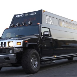 Photo of Limo Rental Atlanta, a wedding limo service in Atlanta