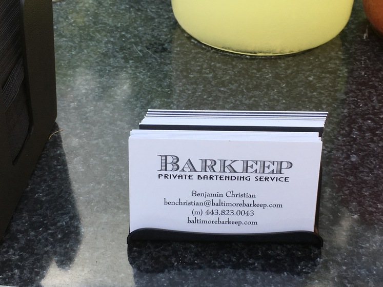 Barkeep wedding vendor photo