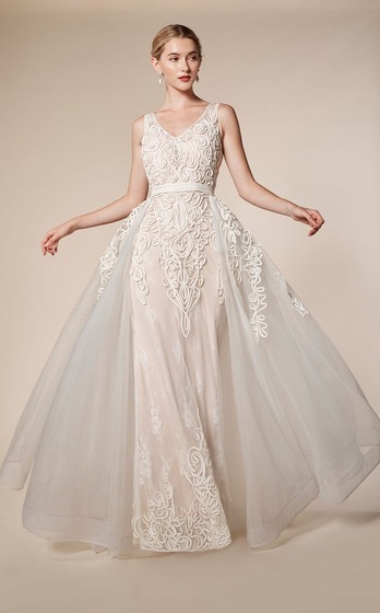 thedresswarehouse wedding vendor photo