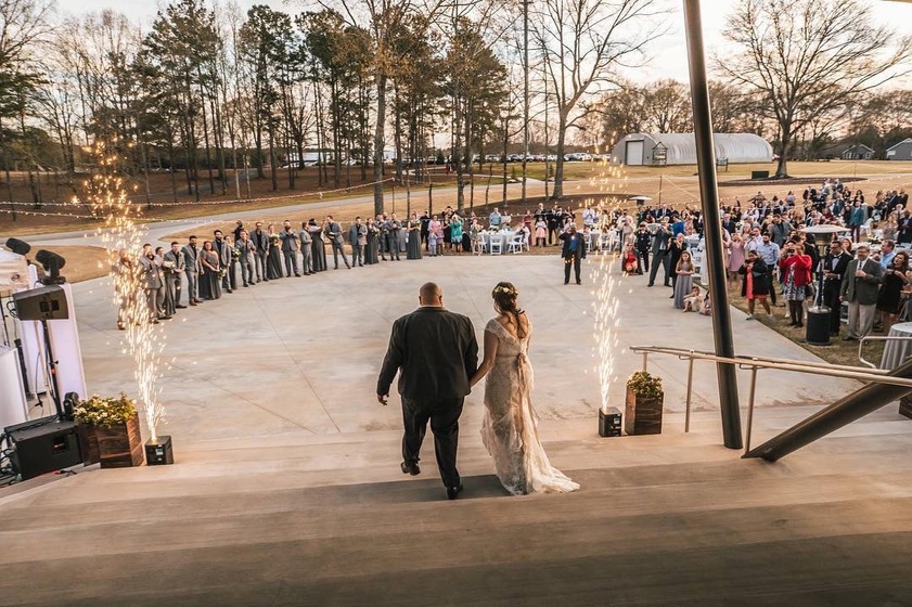 Jammin' Djs - Colorado wedding vendor photo