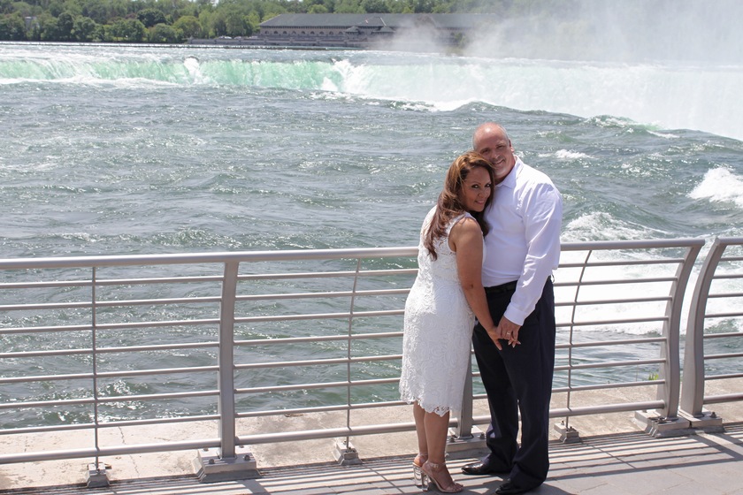 Niagara Falls Chapel wedding vendor photo