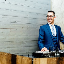 Photo of Uptown Xpress - Stefan Jez, a wedding DJ in Montreal