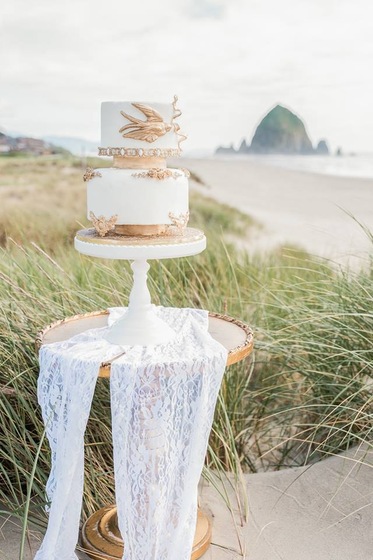 Cakes By Laura, Llc wedding vendor photo