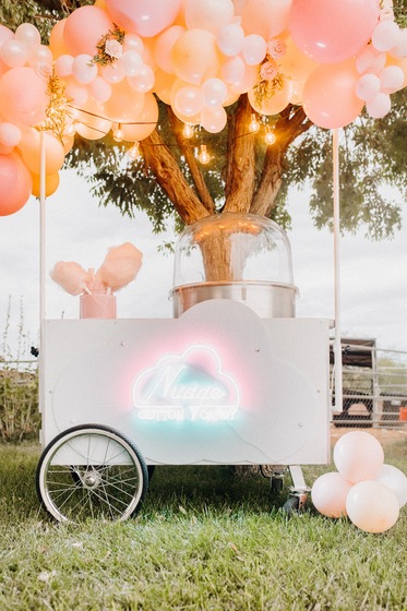 Nuage Cotton Candy wedding vendor photo