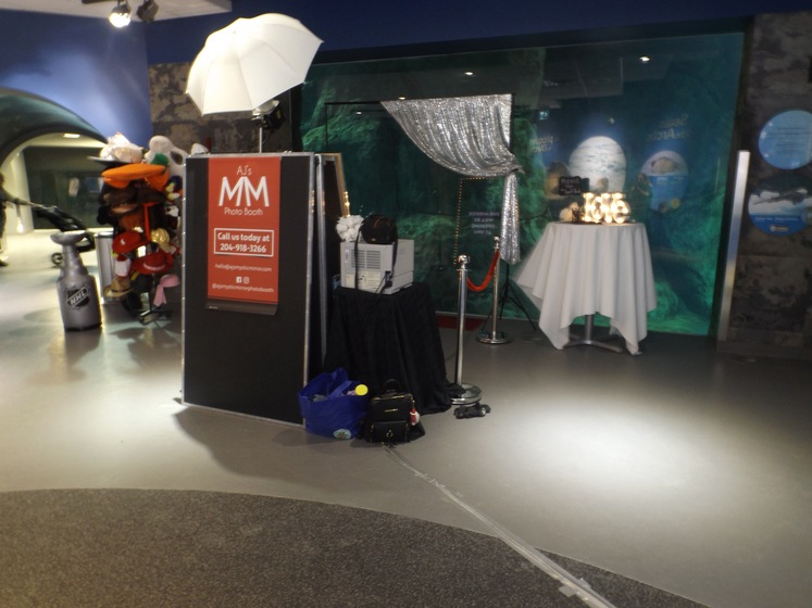 Ajs Mystic Mirror Photo Booth wedding vendor photo