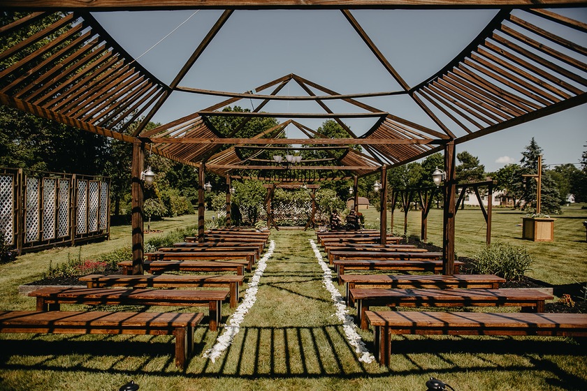 Vicars Built Rentals wedding vendor photo