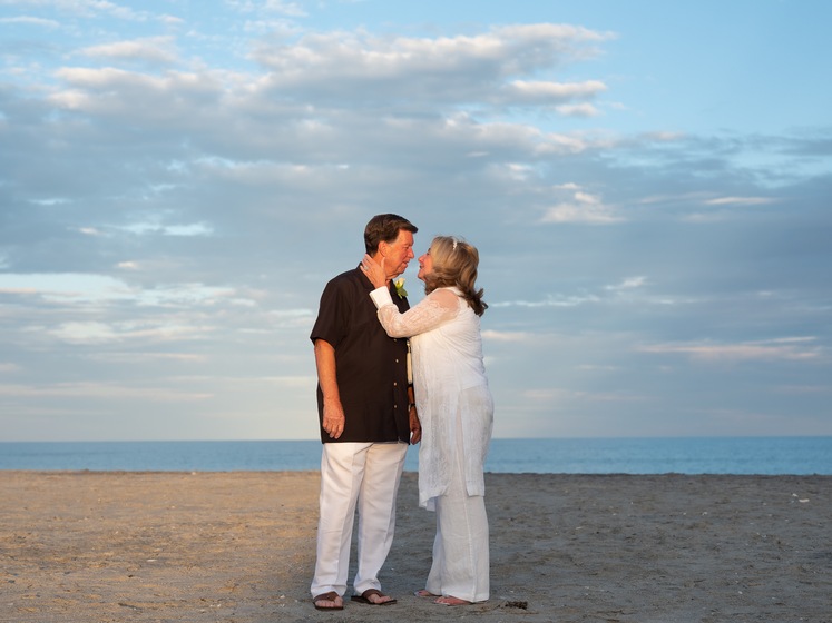 Do It On The Beach Wedding And Elopement Services wedding vendor photo